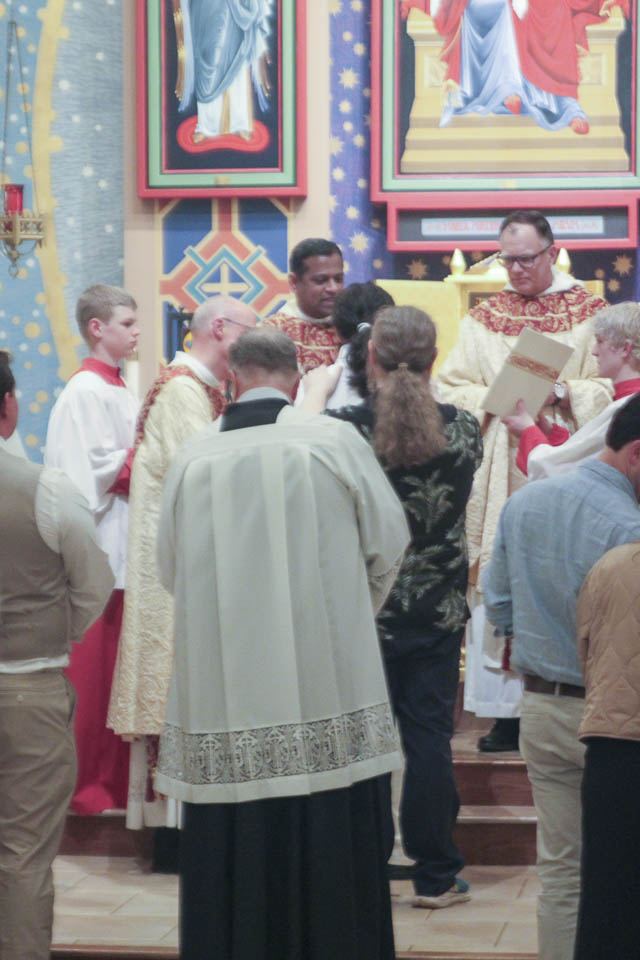 2026-StMary-EasterVigil (131 of 215).jpg